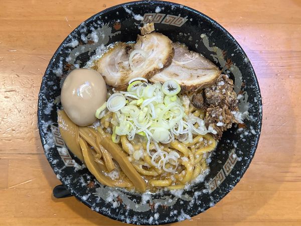 「爆盛油脂麺(200g)」@らーめん 平太周 神保町店の写真