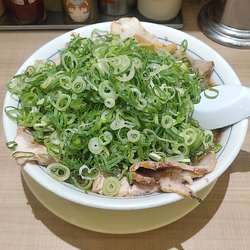 たかばしラーメン(肉増量)