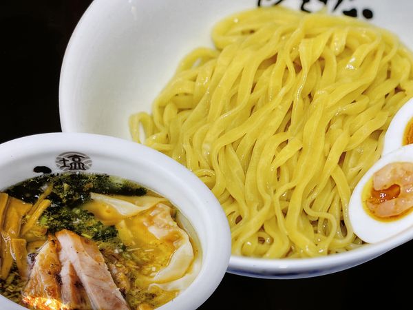 「塩つけ麺」@塩専門 ひるがお 東京駅店の写真