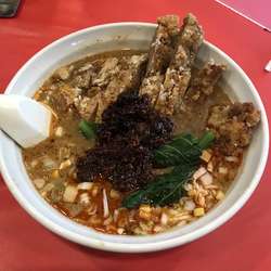 拝骨担々麺 ¥950