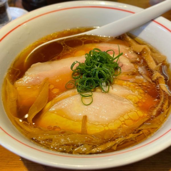 「チャーシュー醤油ラーメン」@ラーメン屋 トイ・ボックスの写真