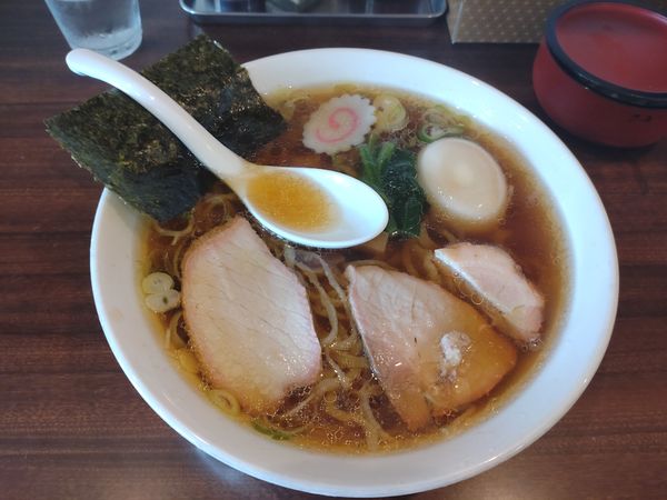 「手打ち中華そば味付け玉」@白河手打中華 賀乃屋の写真