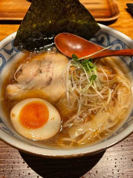 「あご出汁醤油ラーメン」@麺匠 竹虎の写真