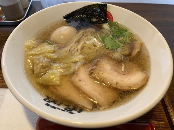 「手打しょうゆDX」@ラーメン厨房 ぽれぽれの写真