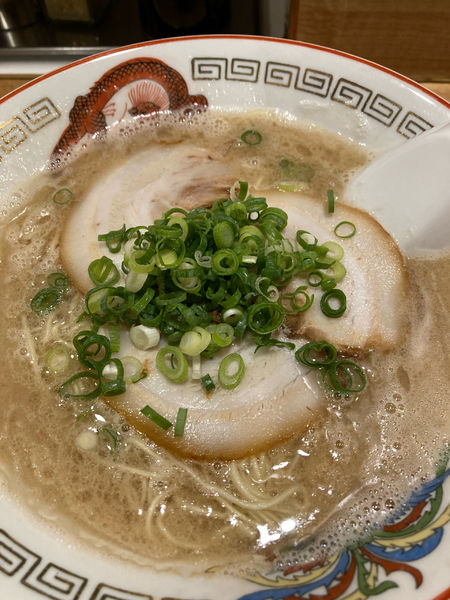 「博多ラーメン」@博多ラーメン でぶちゃん 高田馬場本店の写真