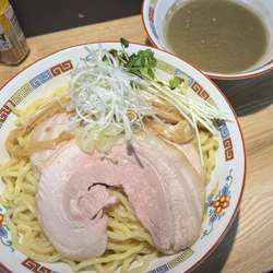 にぼしつけ麺（大盛）