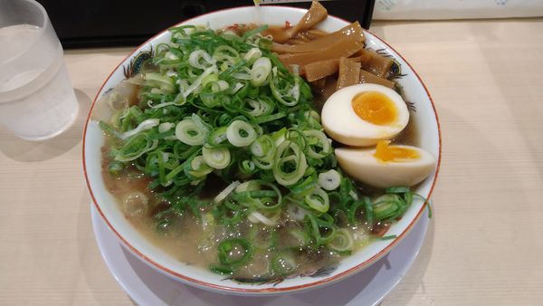 「ラーメン¥800+トッピング三種¥200-」@本家 第一旭 神保町店の写真