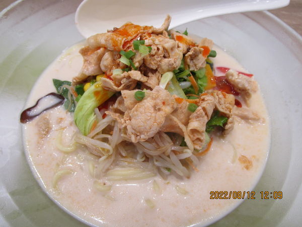 「夏野菜と豚しゃぶ冷やしちゃんぽん 890円」@リンガーハット アリオ西新井店の写真