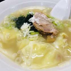 塩ワンタンメン 600円