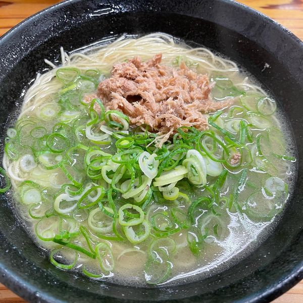 「ラーメン」@五号線沿いの元祖長浜ラーメンの写真