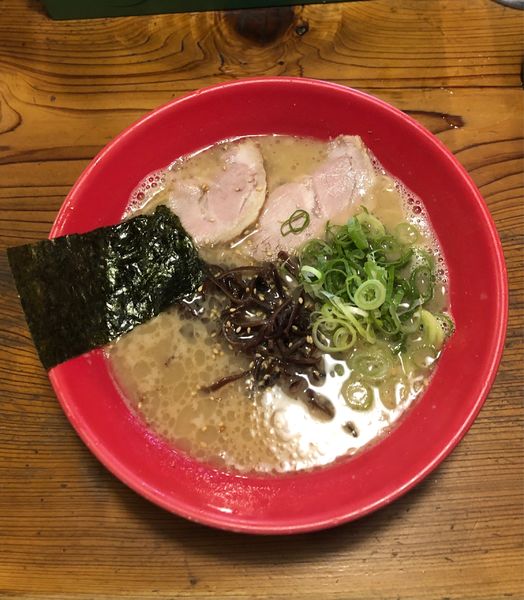 「ラーメン（650）」@元祖長浜 大学ラーメンの写真