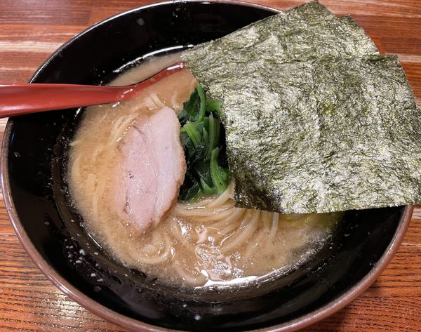 「助らーめん」@横浜家系 助格家の写真