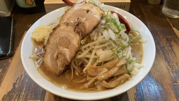 「ど豚骨らーめん」@つけめん らーめん 荒海の写真