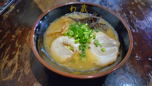「ラーメン」@博多とんこつラーメン わ蔵 板橋本店の写真