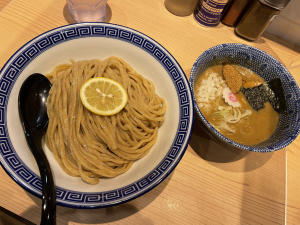 「つけ麵（中盛）」@狼煙 浦和店の写真