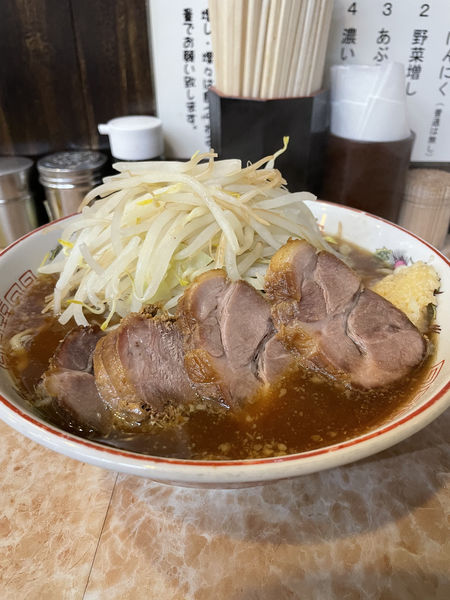 「ラーメン豚」@肉汁らーめん 公 kimiの写真