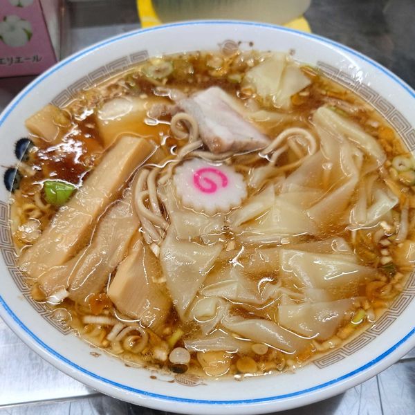 「ワンタンメン 700円」@中華そば みたかの写真