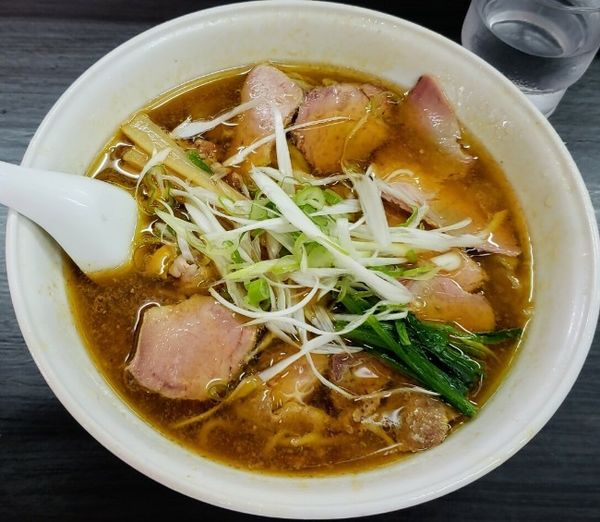 「手打チャーシューワンタンメン 1,100円」@手打 焔の写真