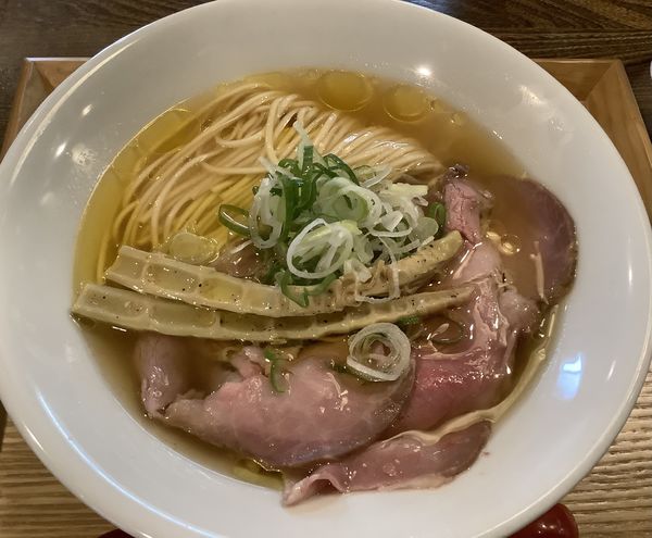 「プレミアム比内地鶏中華そば　塩」@稲庭中華そば 秋田本店の写真