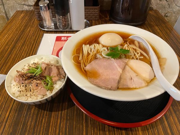 「飛魚出し醤油そば」@だし廊 -DASHIRO-の写真
