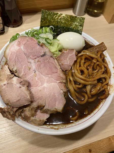 「六等星こってりDX1300」@麺や 六等星の写真