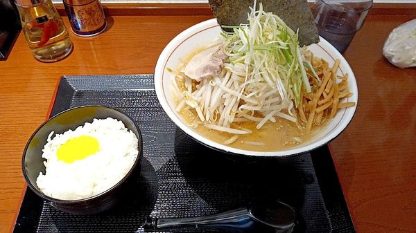 「みそラーメン（並盛）」@麺屋でんの写真