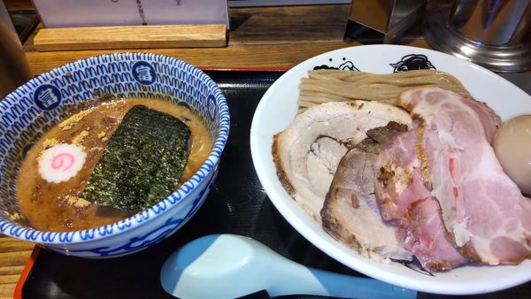 「特製濃厚つけ麺」@松戸中華そば 富田食堂の写真