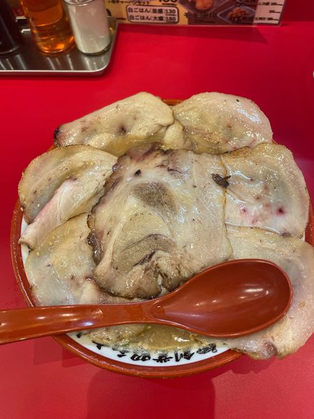 「トリプルチャーシューメン＋大盛＋替玉」@一骨家 宇佐店の写真