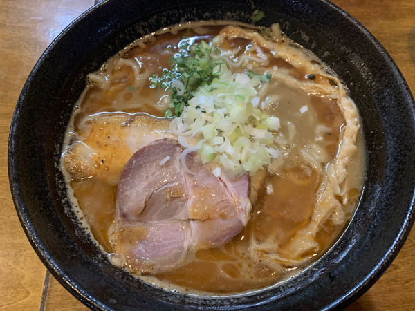 「濃厚豚骨エビ風味」@はりけんラーメンの写真