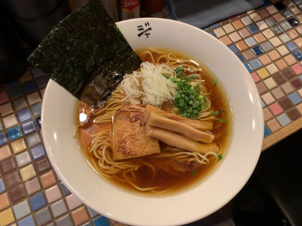 「中華そば950円」@らあめん ジャの写真