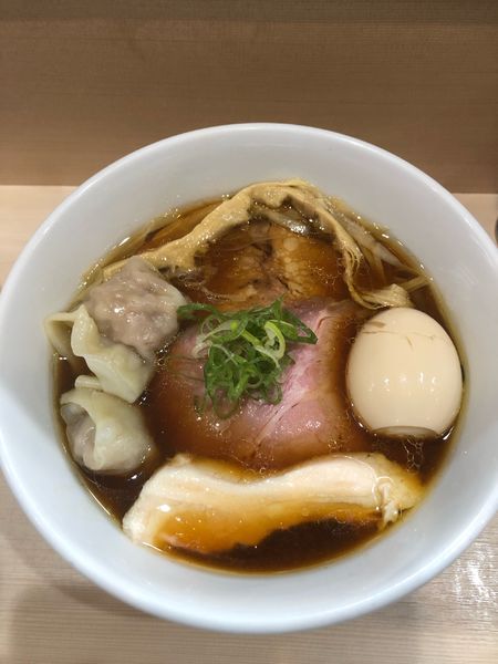 「特製中華」@手揉み中華そば 中村の写真