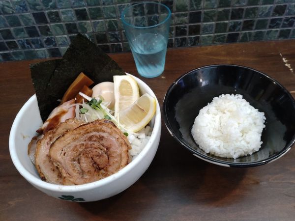 「夏限定メニュー　特製冷やしスッキリそば並」@麺屋みつば＋クローバーの写真