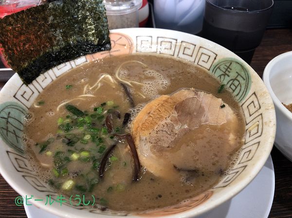 「らーめん(800円)バリカタ、替え玉(サービス券使用)バリカタ、」@博多長浜らーめん 楓神の写真