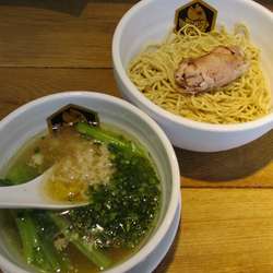 真鯛つけ麺　930円