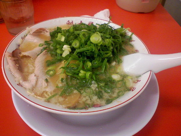 「特製醤油ラーメン737円」@ラーメン魁力屋 市ヶ尾店の写真