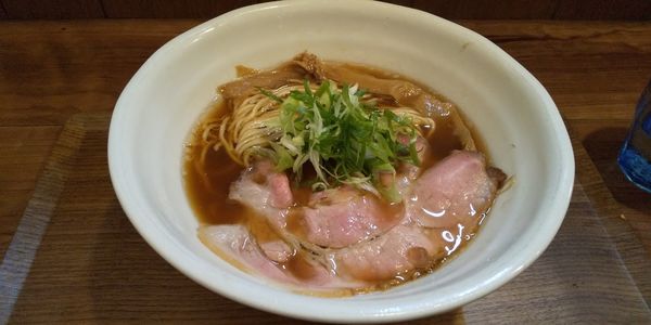 「醤油らーめん」@ラーメン 健やかの写真