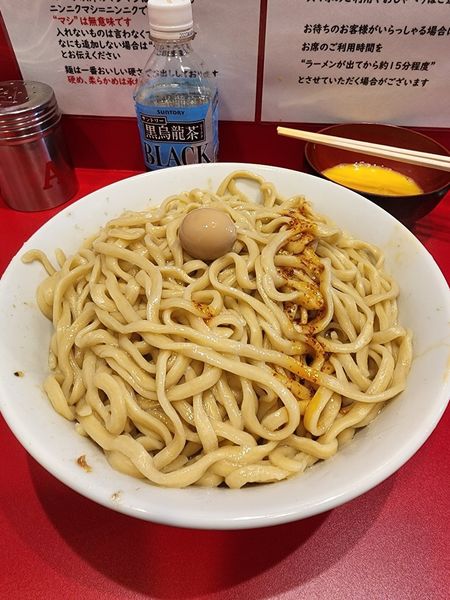 「油そば  豚追加×2  生たまご  ラー油」@麺屋HEROの写真