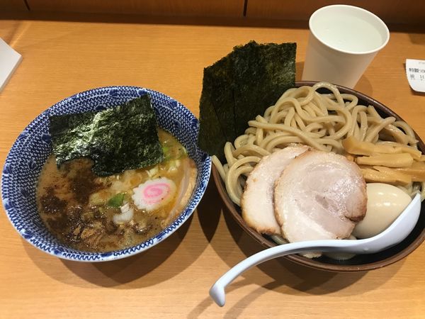 「特製濃厚つけ麺」@次念序の写真