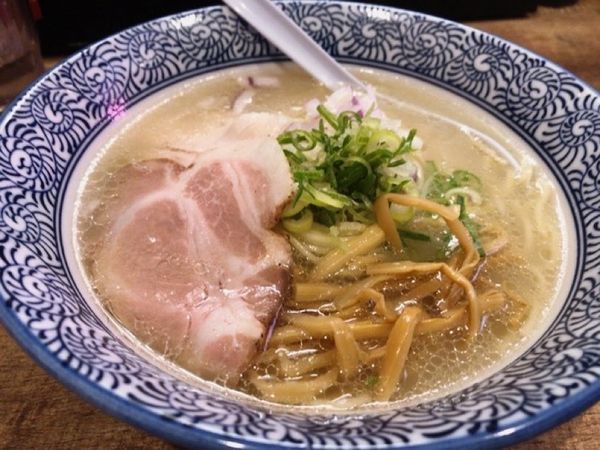 「貝出汁中華そば塩」@中華そば みつきの写真