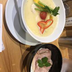 濃厚鶏sobaと炙りチャーシューご飯