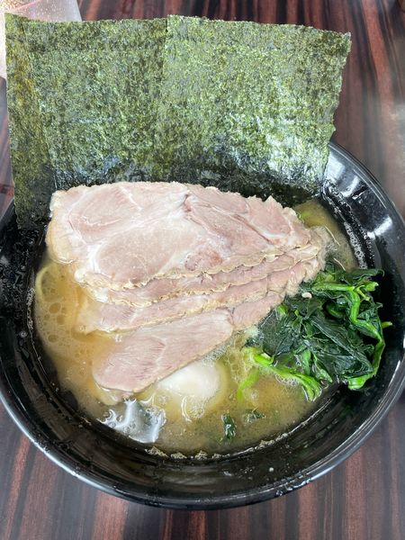 「チャーシューメン+半熟味付き卵」@武蔵家直系 ぼうそう家の写真