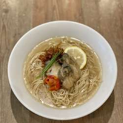 牡蠣だし麺