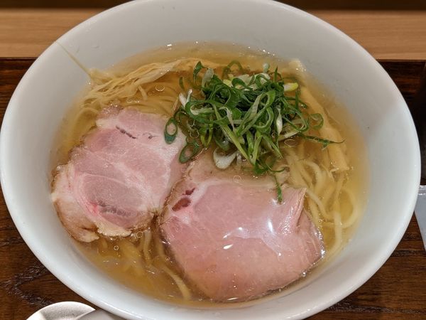 「限定冷やし塩ラーメン」@彩色ラーメンきんせい エキマルシェ大阪店の写真