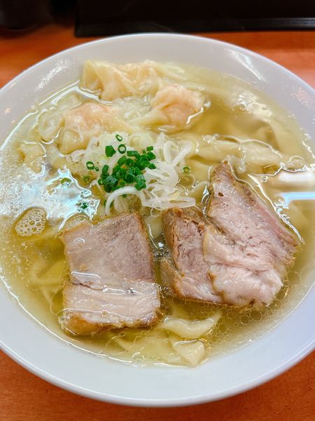 「海老ワンタン麺大盛り」@日陰の写真