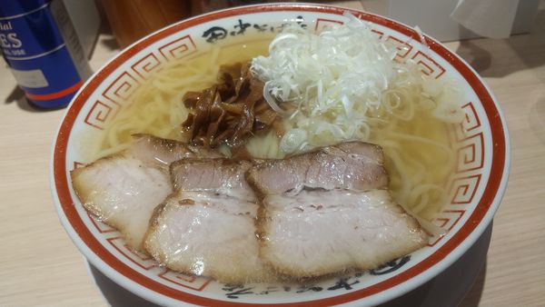 「冷やかけ中華そば（並盛り）900円」@田中そば店 渋谷パルコ店の写真