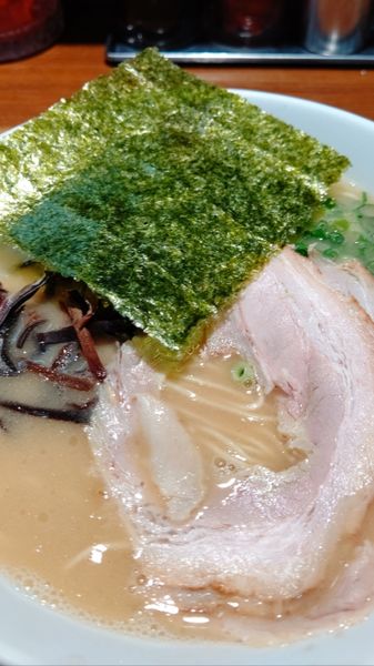 「ラーメンと替え玉1」@九州ラーメン つばめ軒の写真