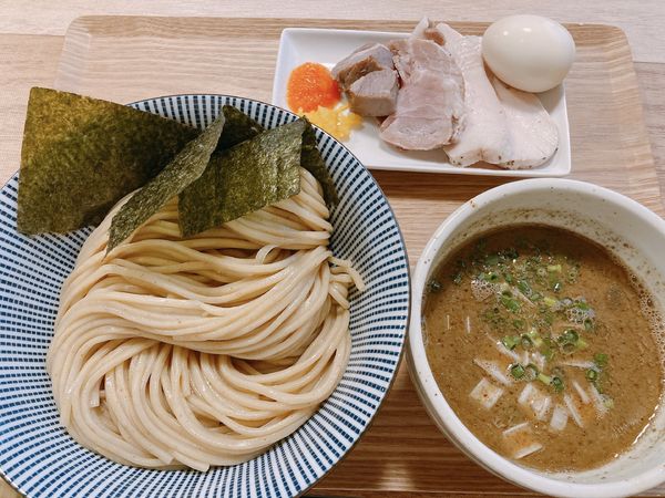 「魚豚つけ麺（大盛）（全部のせ）」@に干し屋 SINCHANの写真