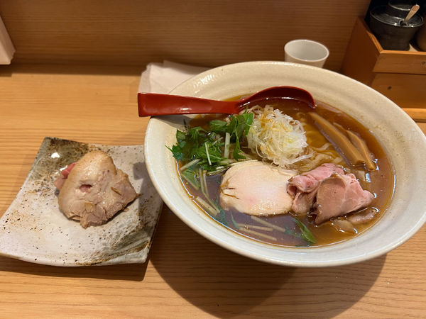 「焼きあご塩らー麺　大盛り　850 ＋120」@焼きあご塩らー麺 たかはし 恵比寿店の写真