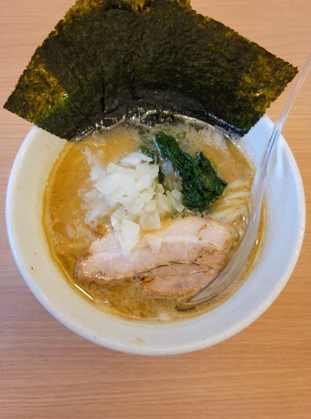 「豚骨醤油 + 海苔3枚」@麺処 諭吉 筑西玉戸店の写真