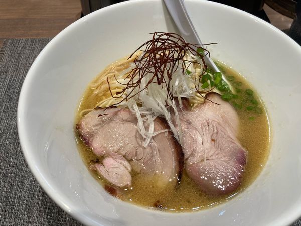 「鶏白湯そば」@麺屋 必道の写真